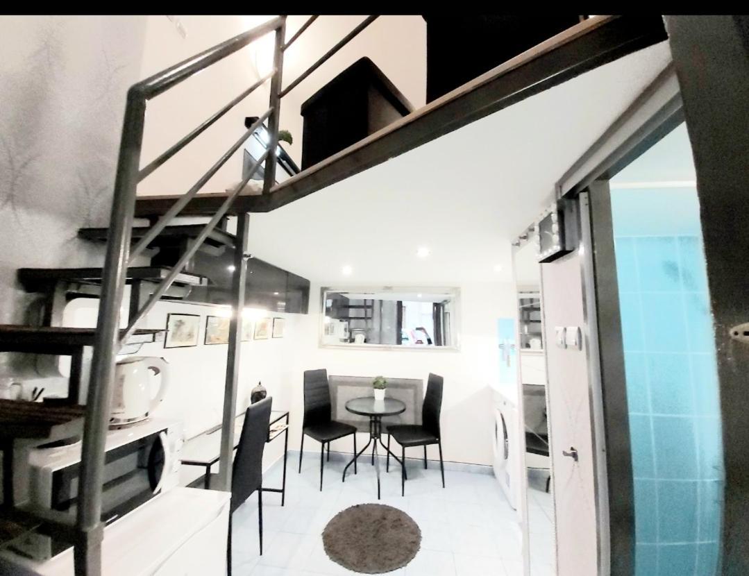 Like Studio City Centrum, Wifi, Terrace 부다페스트 외부 사진